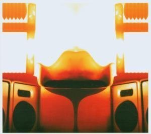 Thievery Corporation - The Heart's A Lonely Hunter (Louie Vegaremix)